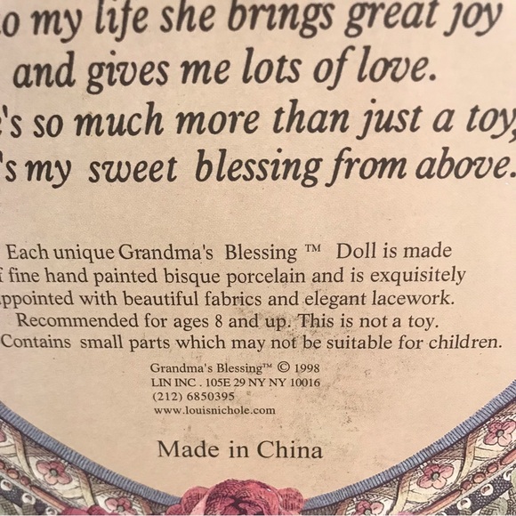 Vintage Grandma's Blessing Doll 1998 Hand-Painted Porcelain - Picture 8 of 8